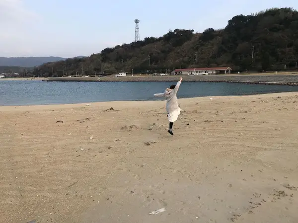 砂浜が広がるので遊ぶのにも最適です♪