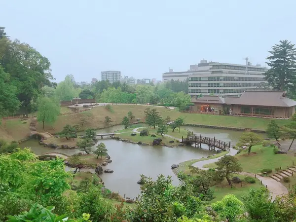 玉泉院丸庭園