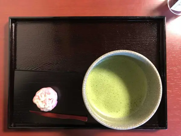 森八