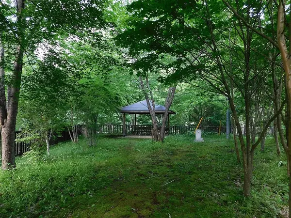 東屋