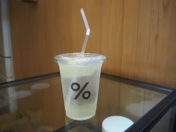 アラビカ(％)のレモネード