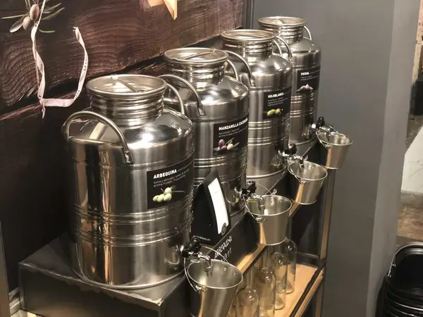 オリーブオイル機？