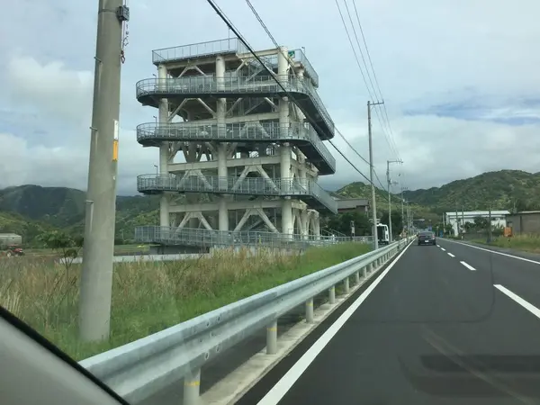 津波避難タワー