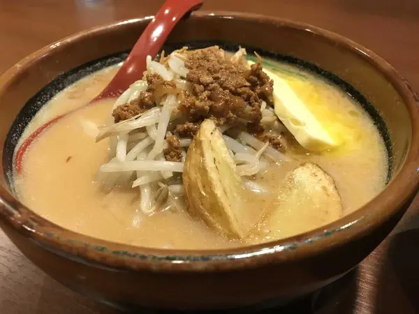 北海道味噌バターラーメン