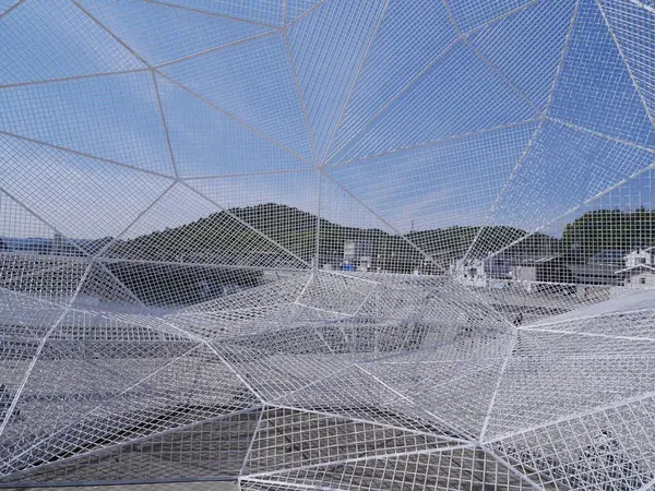 空と作品の融合