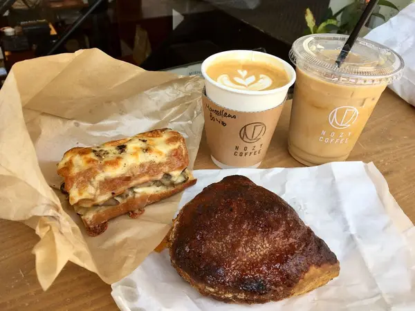 美味しいコーヒーと一緒に