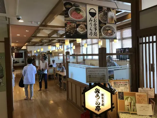 食堂です。