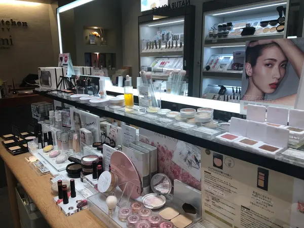店内のレイアウト