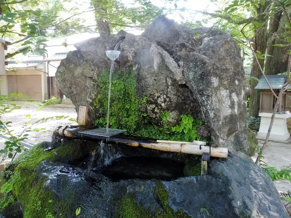 ご神水、不二の水
