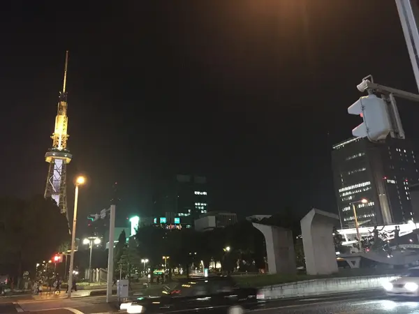 テレビ塔とオアシス21