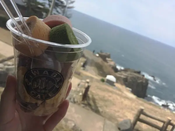 スイーツは「岩場パフェ」がオススメ