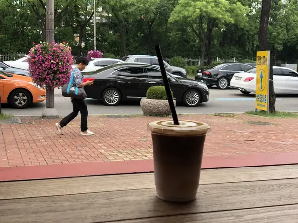 グリーン