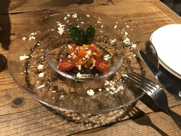 今回はアラカルトで注文！おいしい前菜♡