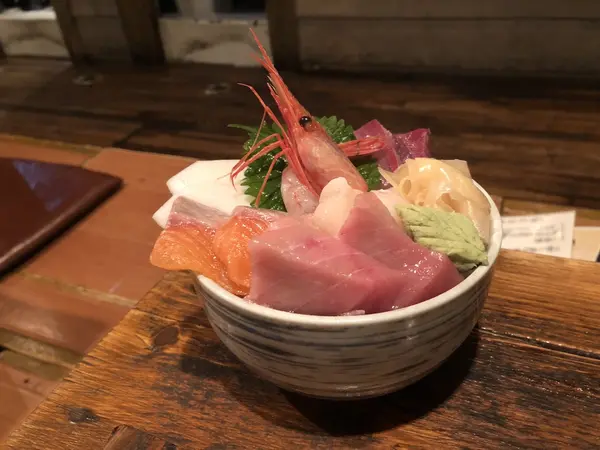 海鮮丼もあるよ