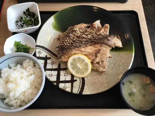 タイ兜ハラスの塩焼き