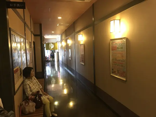 雰囲気ある廊下
