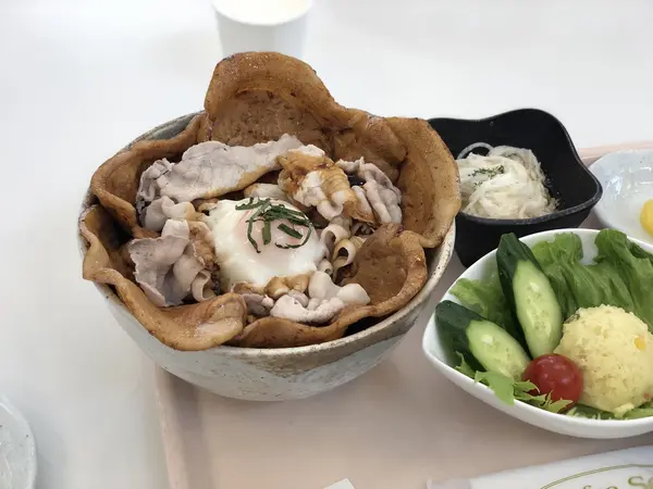 さくら豚W丼