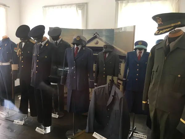 当時の警察制服