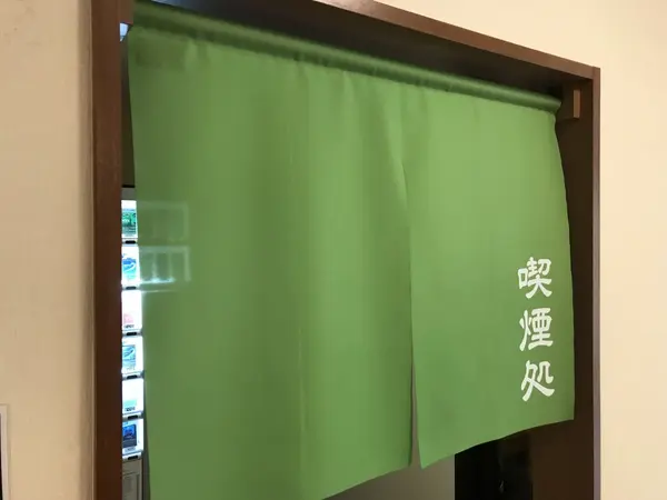 二階喫煙所
