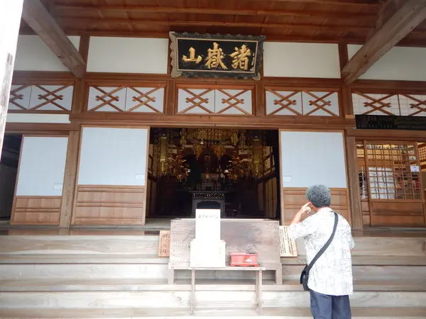 佛殿