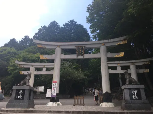 三ツ鳥居