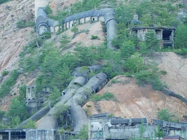 パイプ跡