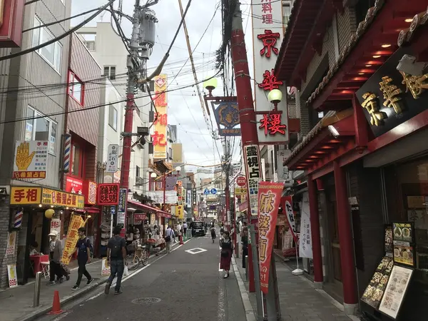 再びの関帝廟通り
