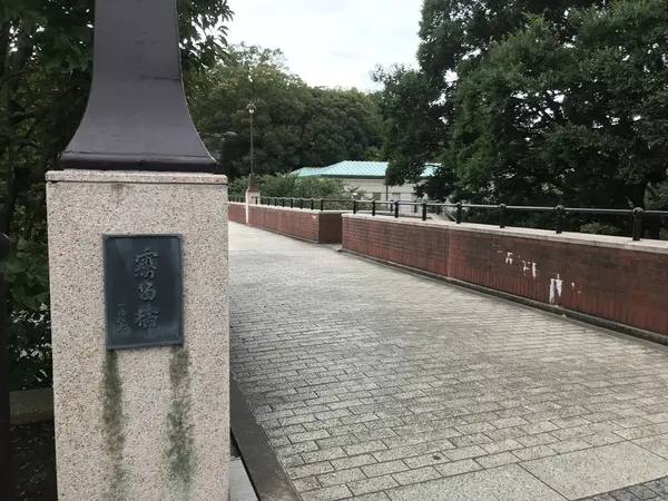 霧笛橋