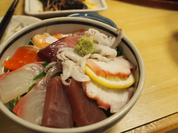 ミニ海鮮丼