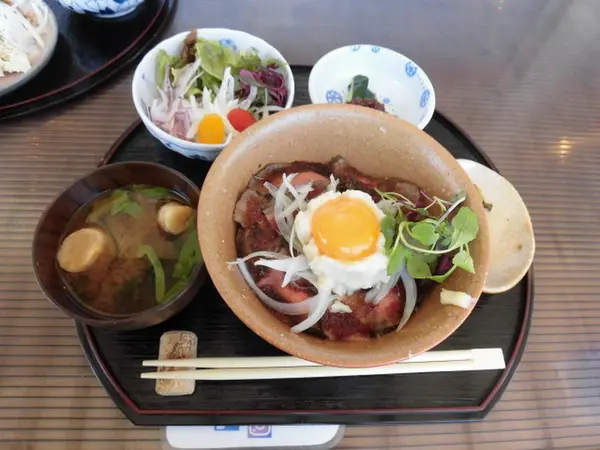 淡路牛ローストビーフ丼セット