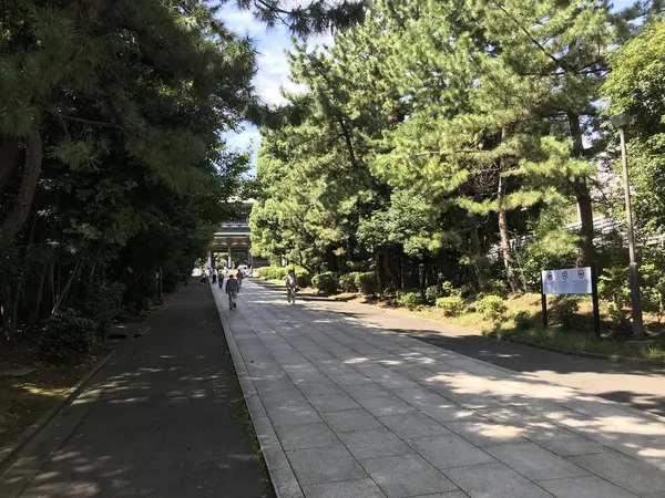 長い参道 其の弍