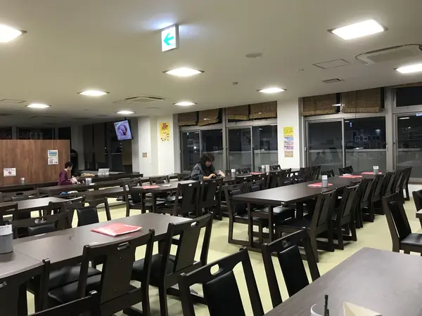二階テーブル席