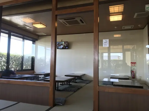 食堂喫煙席