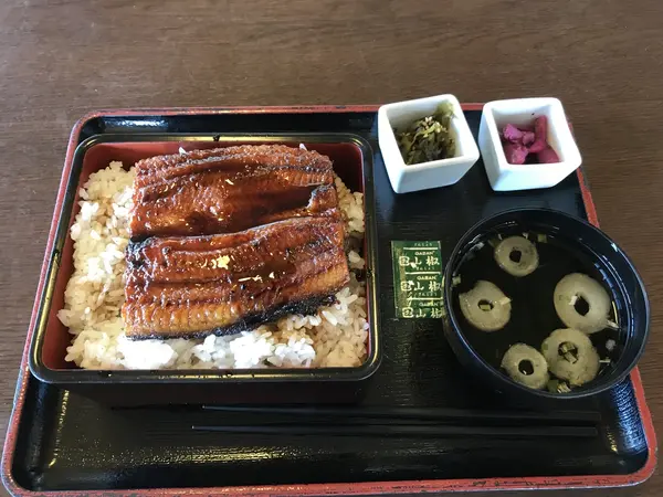 大盛りなので量の参考にはなりませんw
