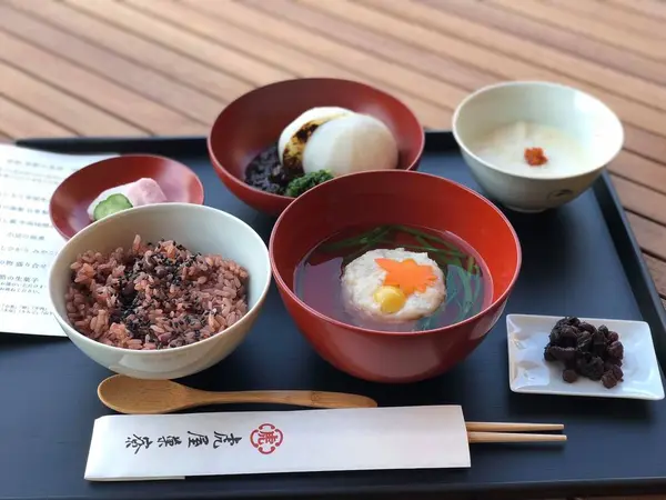 「季節の食事」