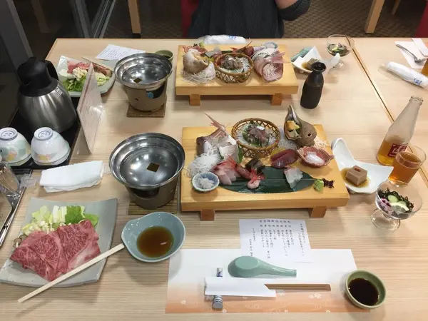 十種のお造りとご当地氷見牛プラン