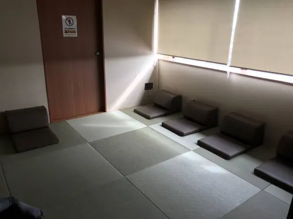 こっちは畳敷き