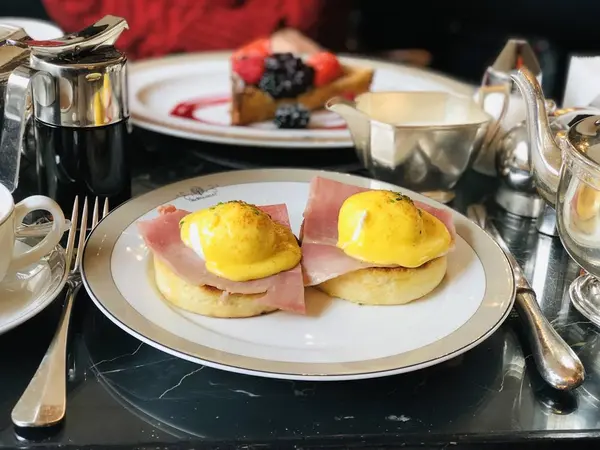 Egg Benedict