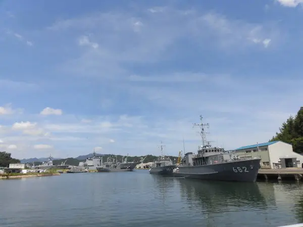 海上自衛隊