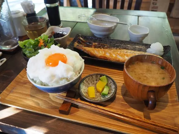 「塩さば」干物定食＋卵