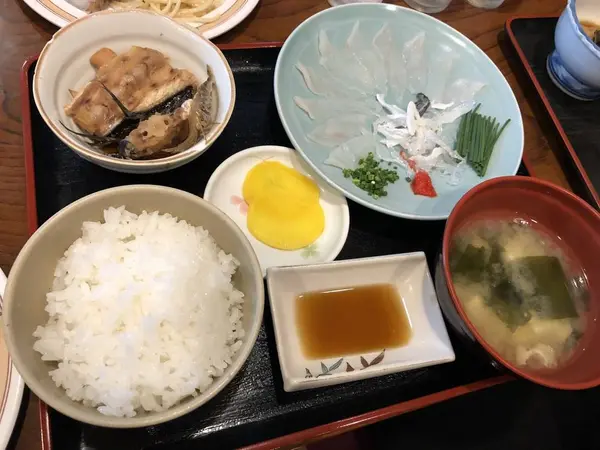 ふぐ刺し定食