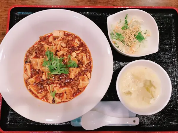 麻婆豆腐丼ランチ