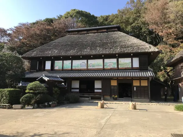 母屋ド〜ン