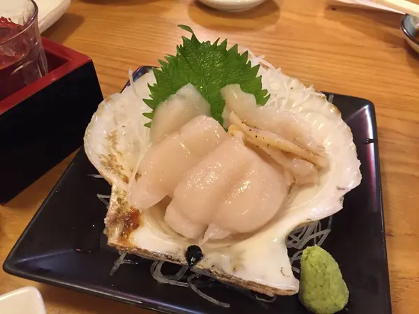 ホタテ刺し