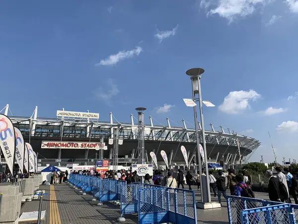 駅からのアプローチ