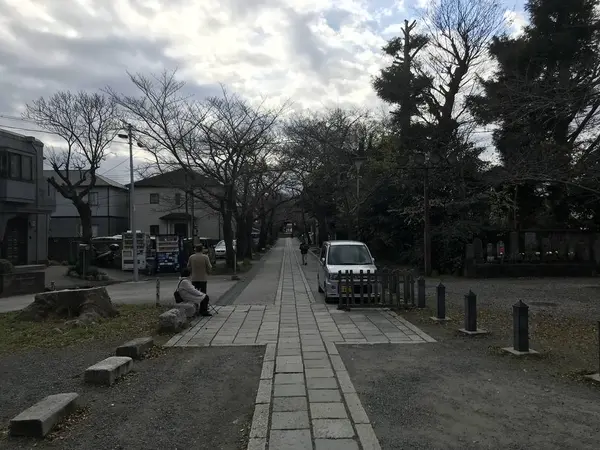 称名寺参道