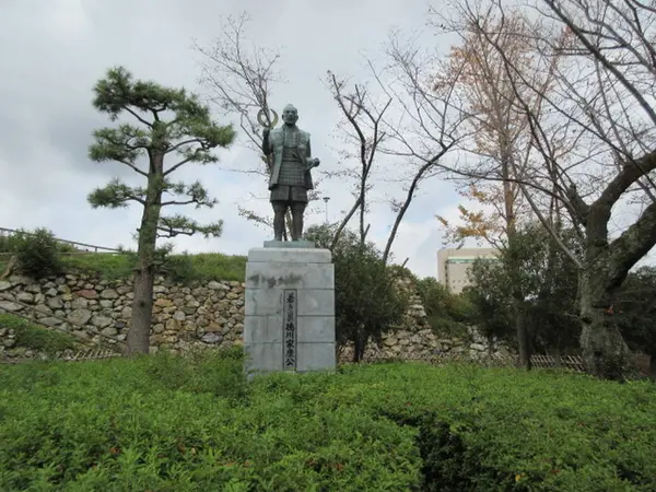 徳川家康像