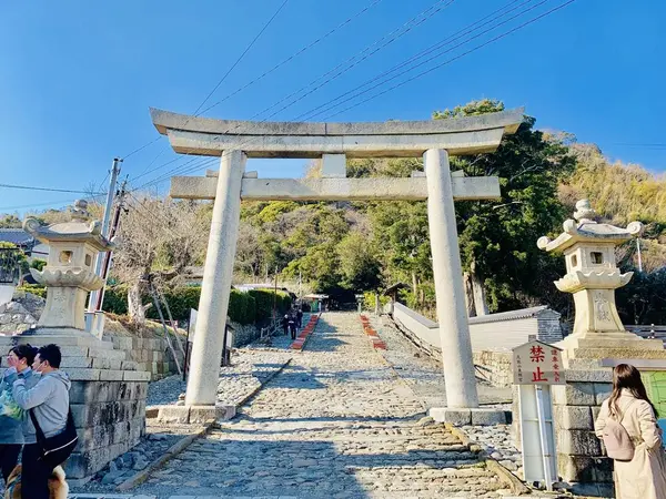 石鳥居