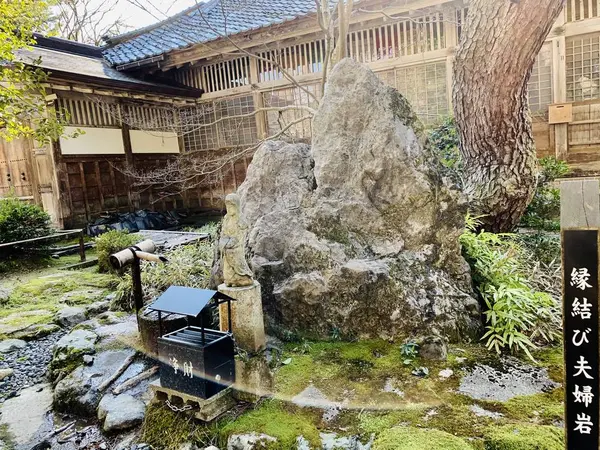 縁結び夫婦岩