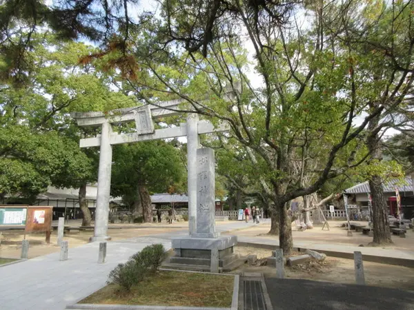 境内では